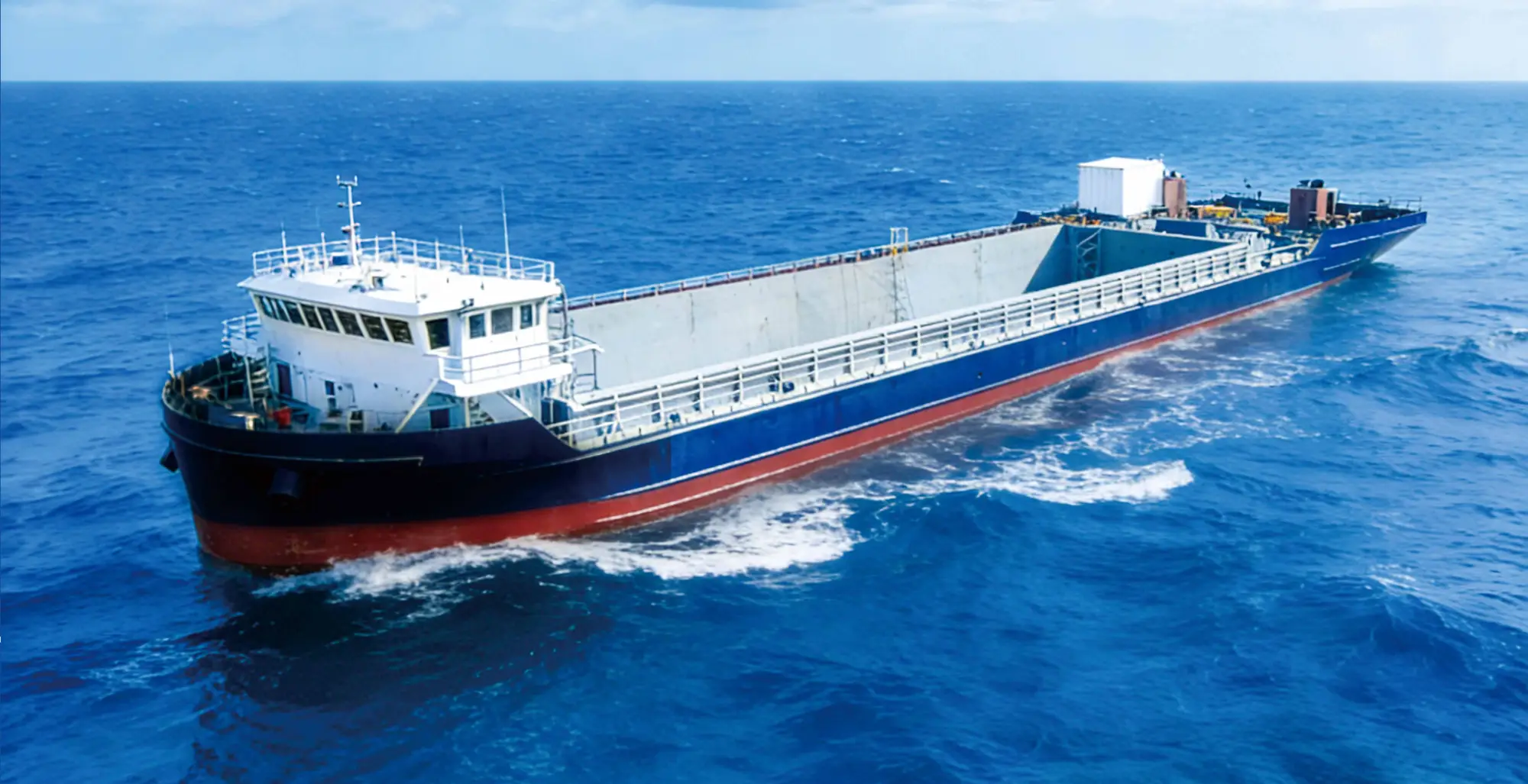 182TEU Electric barge